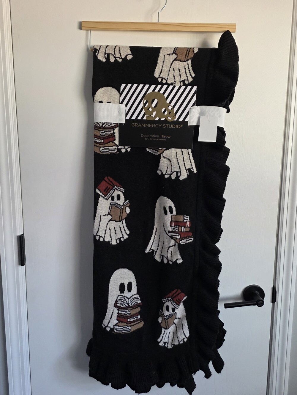 T.J.Maxx Black Ghost & Book Pattern Ruffled Throw - Picture 1 of 2